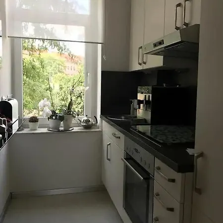 Benrelly House Jersh Apartamento *